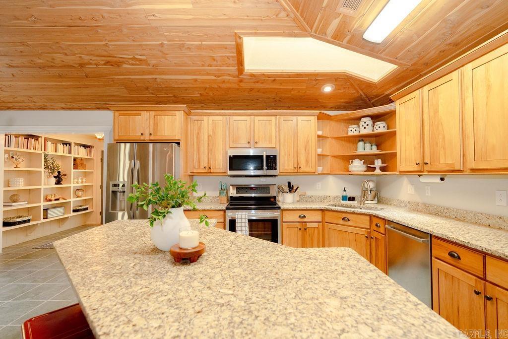 Lake Ridge Estates - Residential