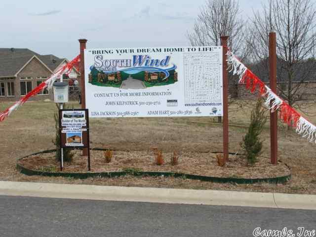 SouthWind Estates is one of Searcyās Premier Subdivision, with grand Stone Entrances, to architectural street lamps, to something thatās new to Searcy, a planned neighborhood development, featuring a pool devoted to those amenities. SouthWind Estates is a neighborhood dedicated to the idea of community.