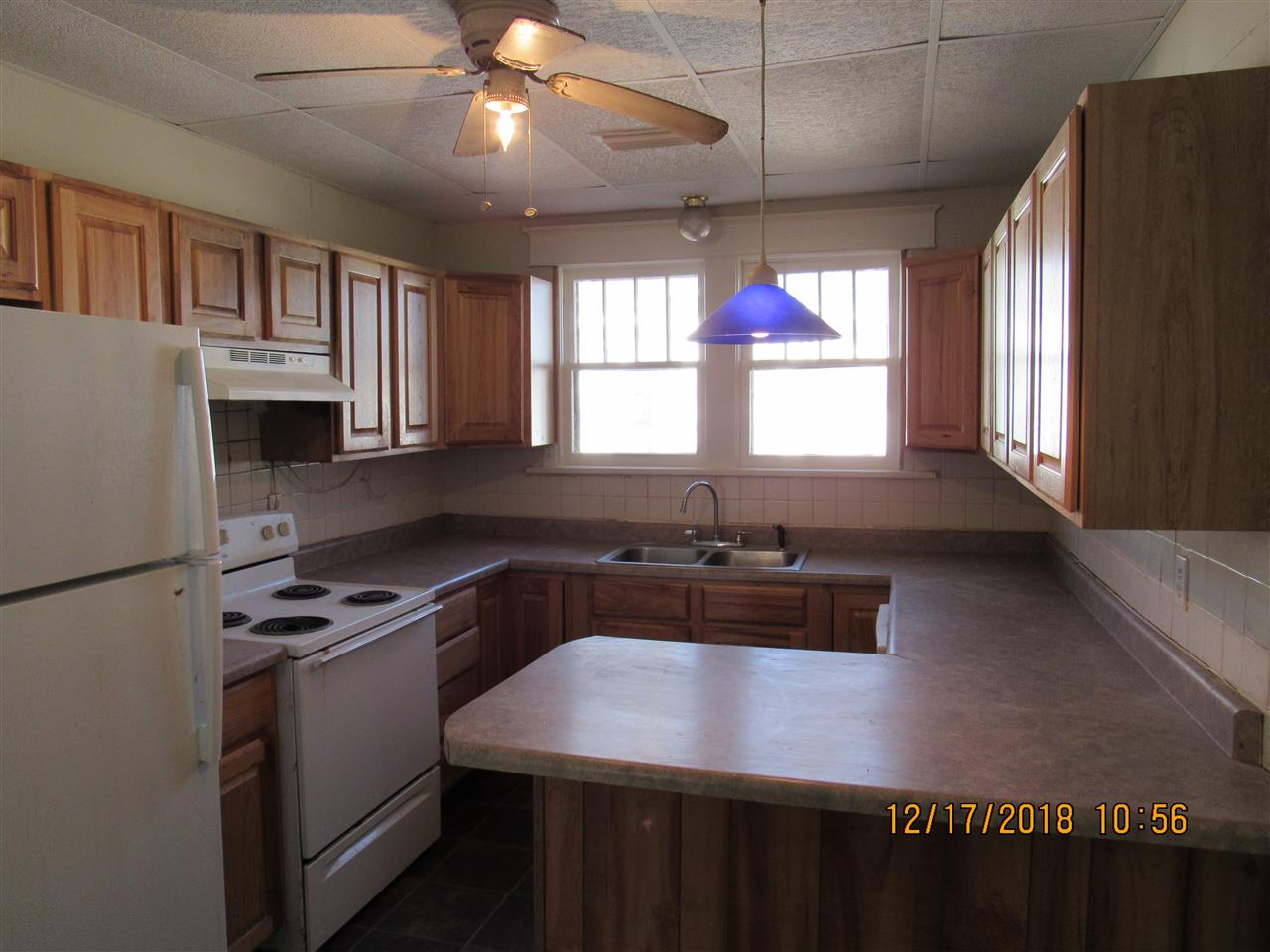 Davis & Garvin - Residential Lease