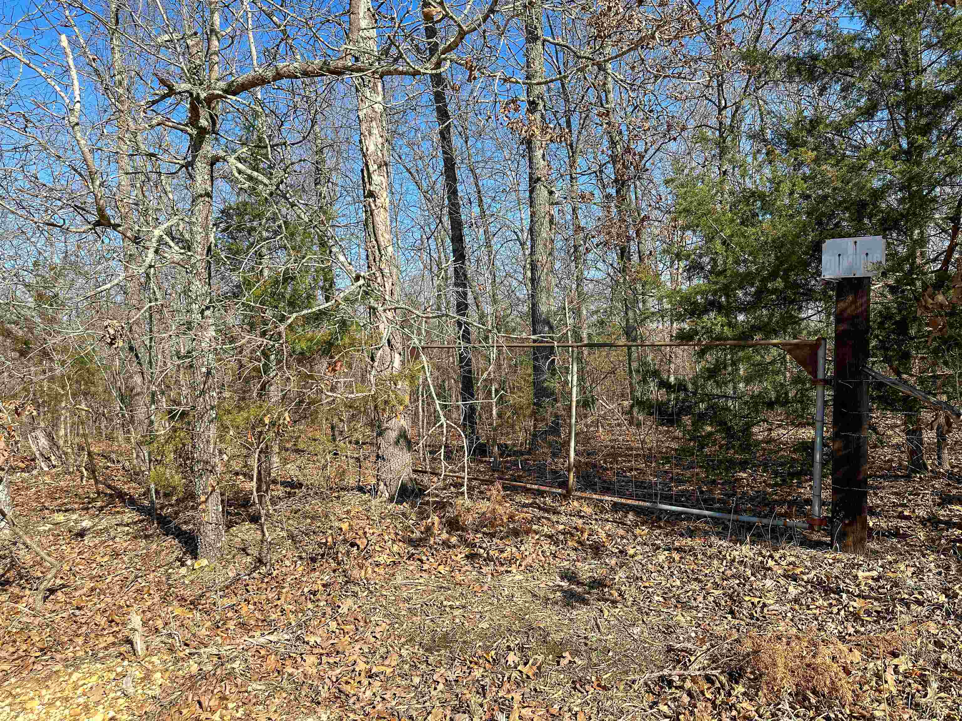 Metes & Bounds - Land