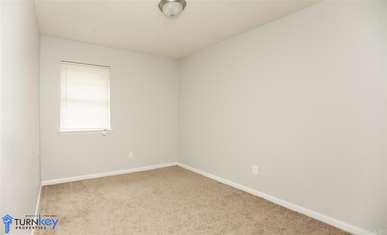 American Manor - Residential Lease