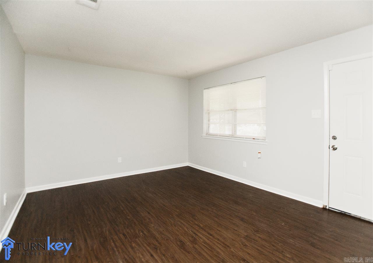 American Manor - Residential Lease