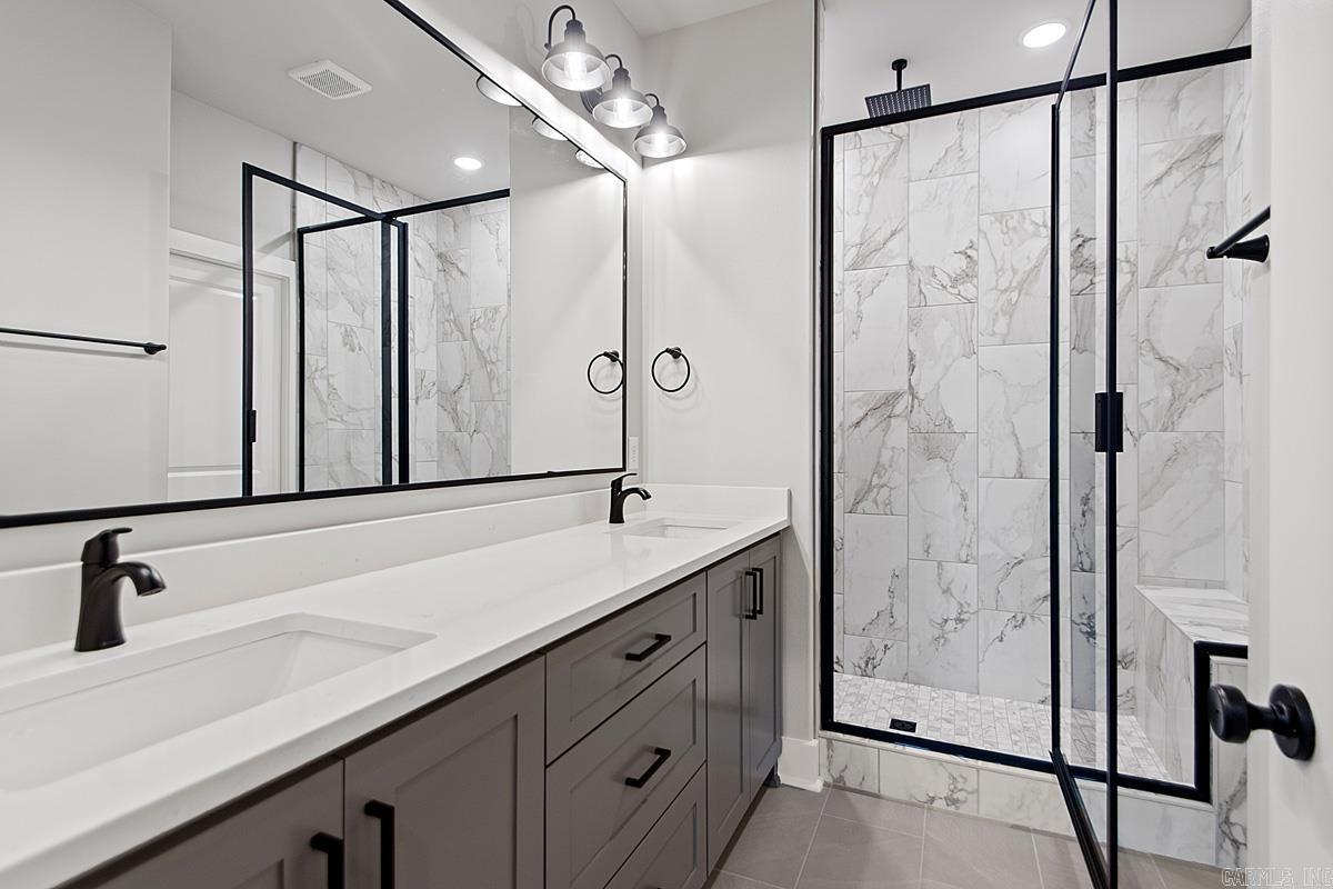 SPENCER CROSSING LLC - Residential