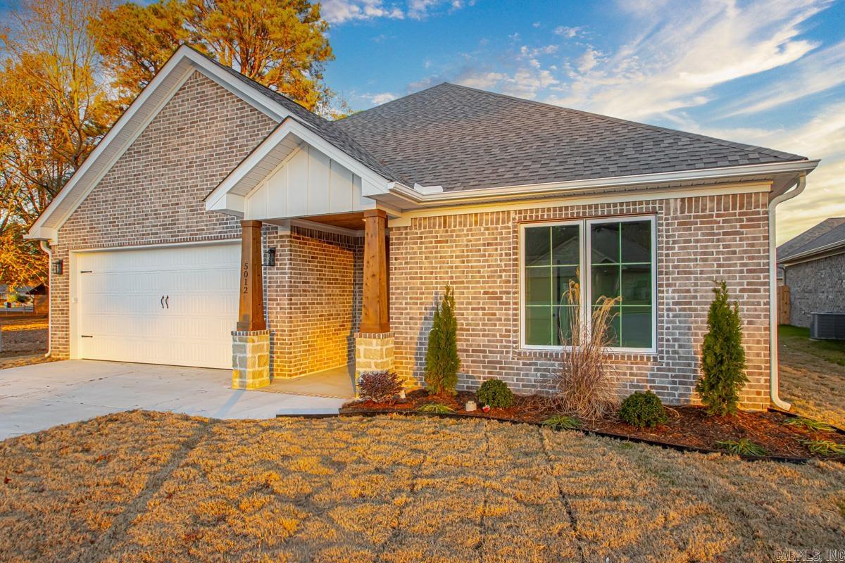 SPENCER CROSSING LLC - Residential