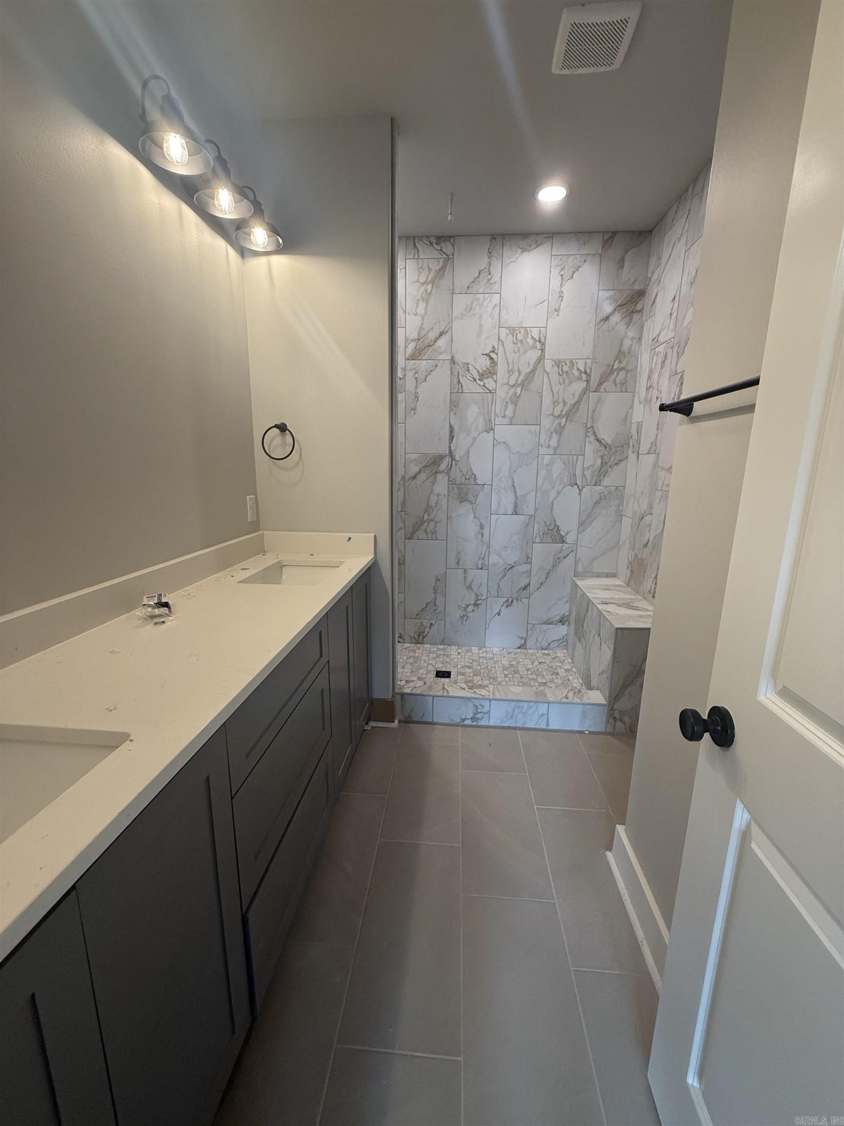 SPENCER CROSSING LLC - Residential