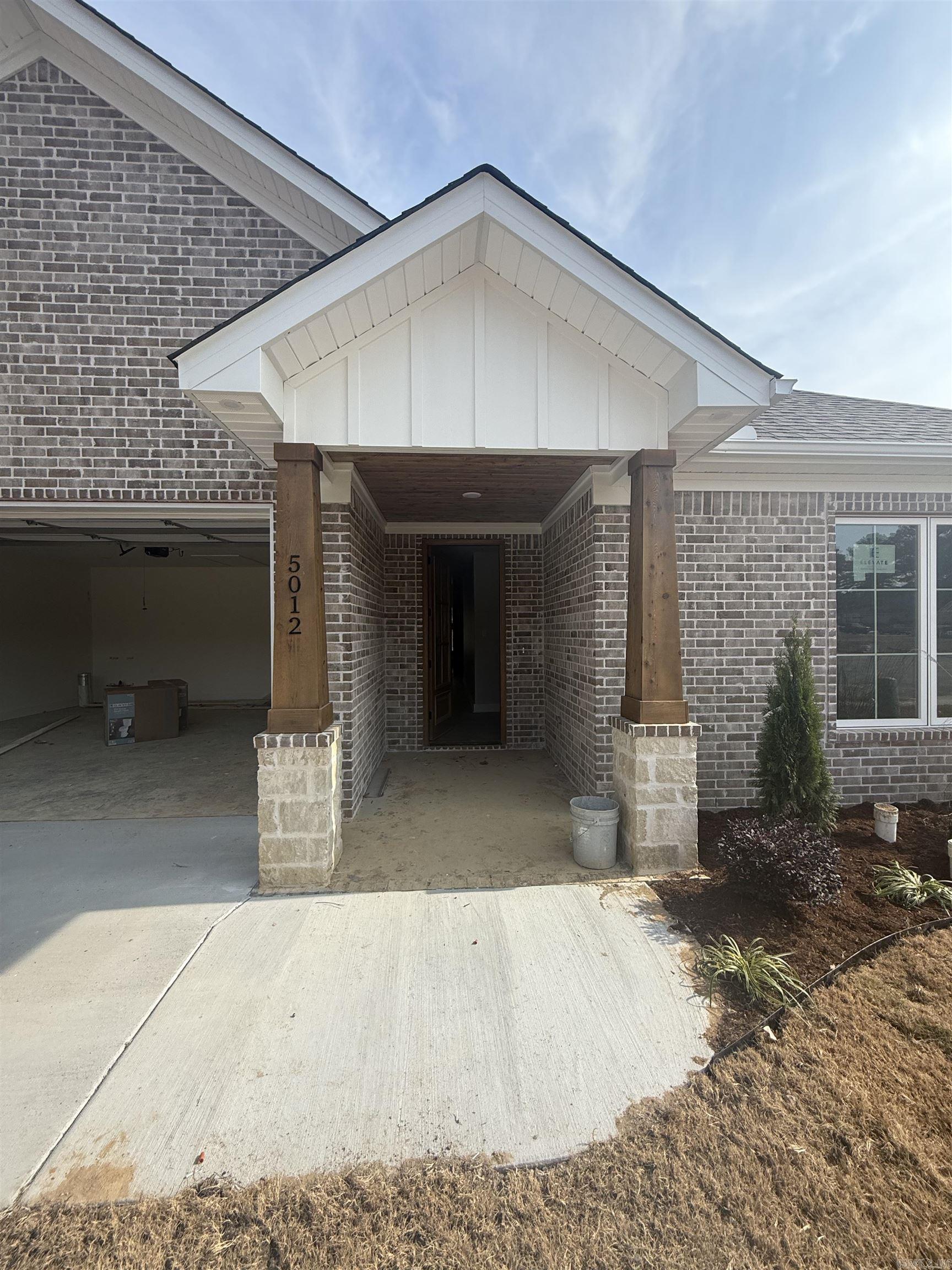 SPENCER CROSSING LLC - Residential