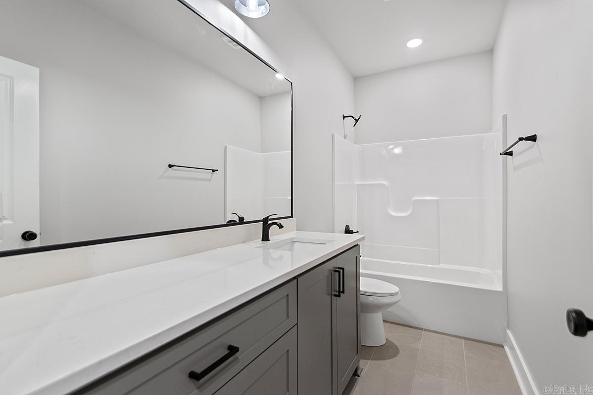 SPENCER CROSSING LLC - Residential