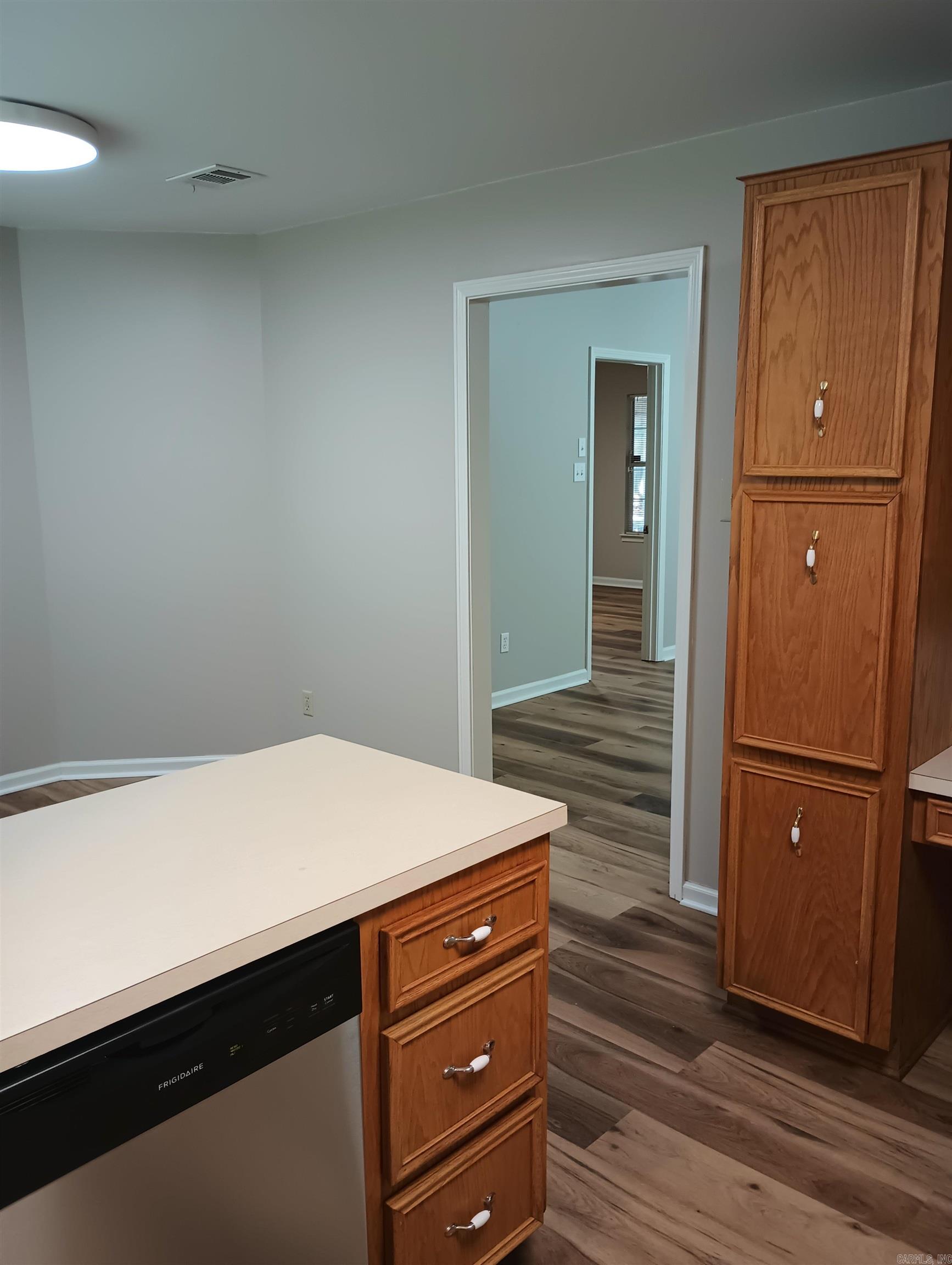 WESTLAKE - Residential