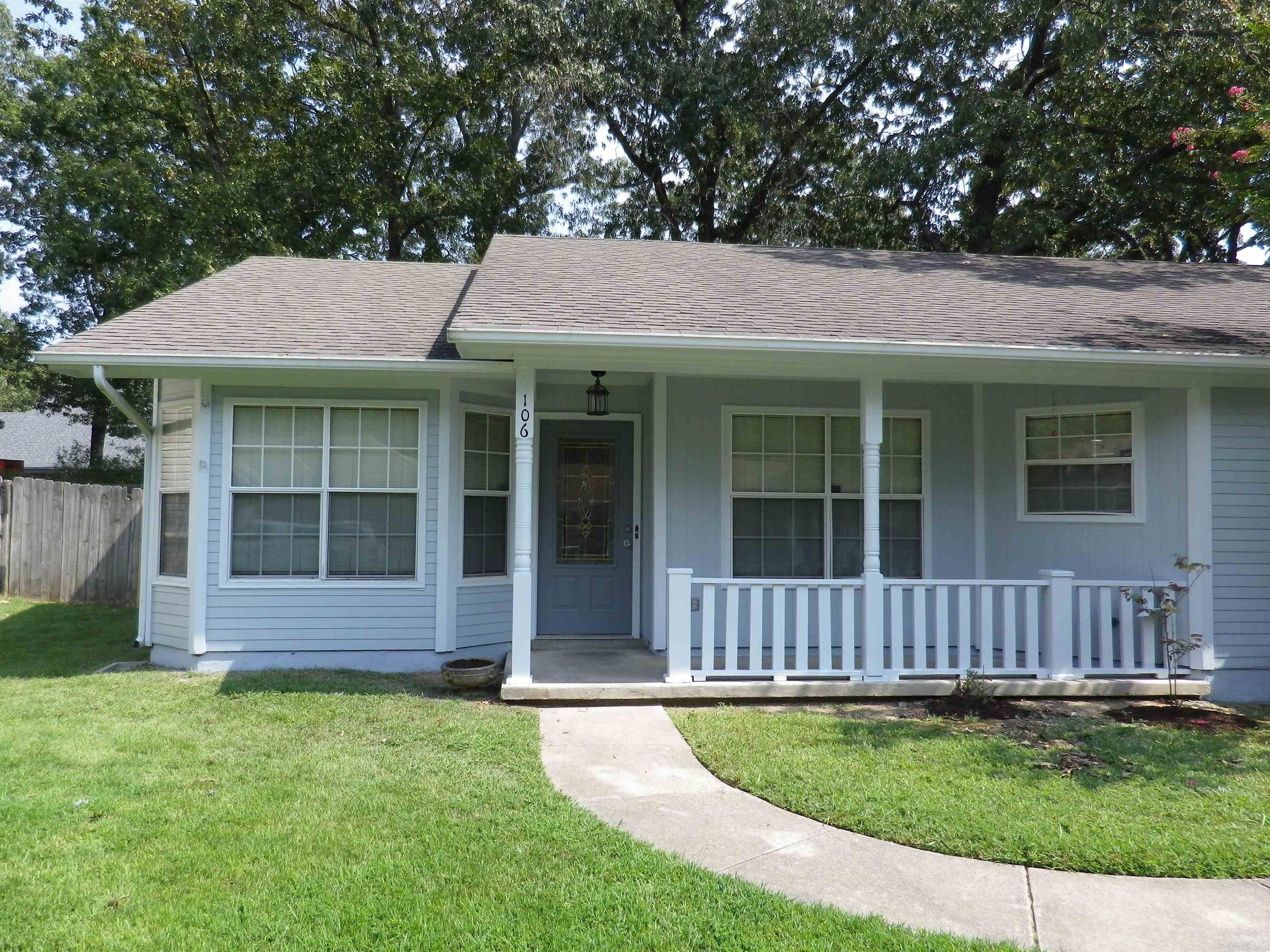 WESTLAKE - Residential