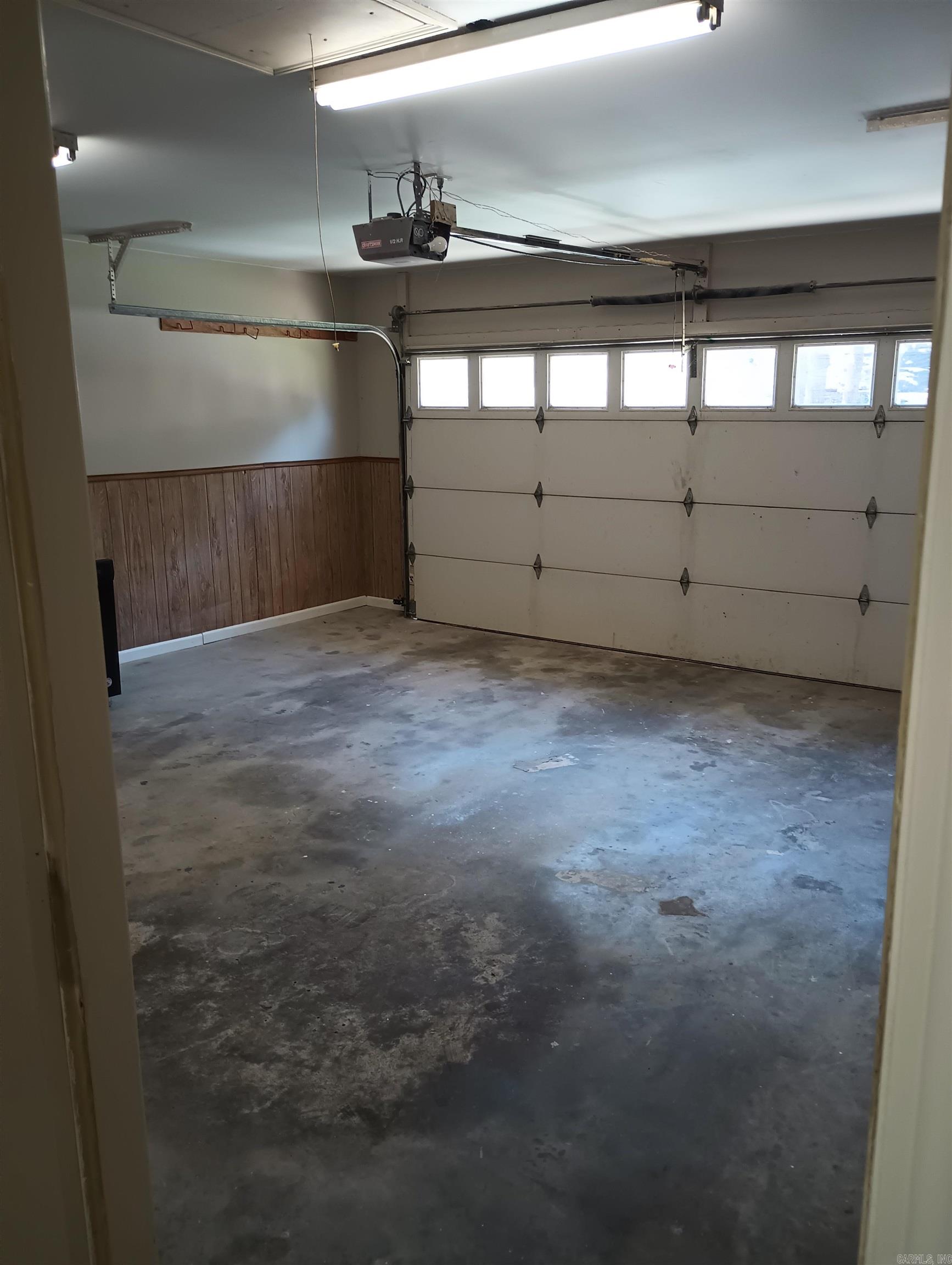 WESTLAKE - Residential