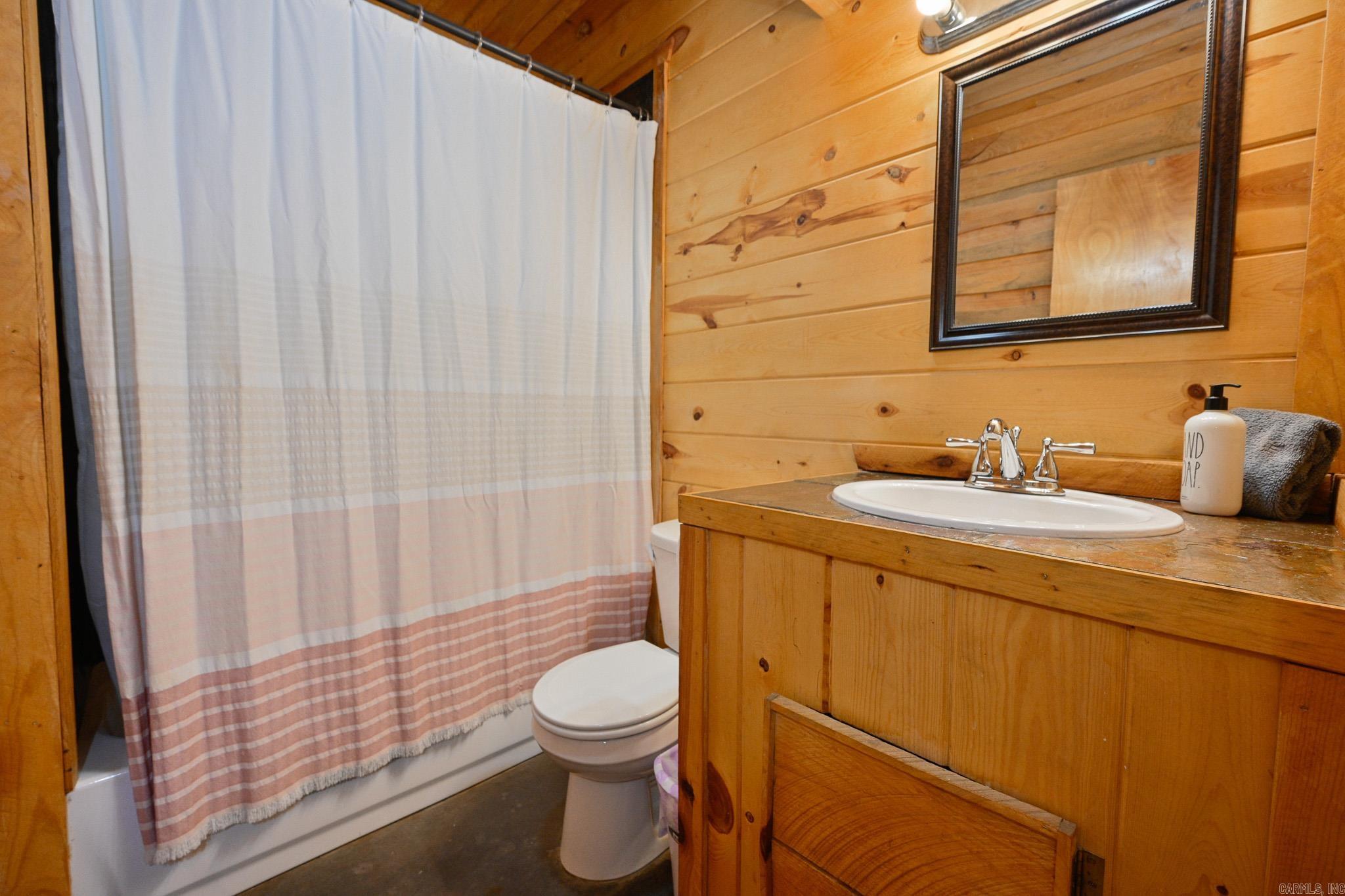 Board Camp - Residential