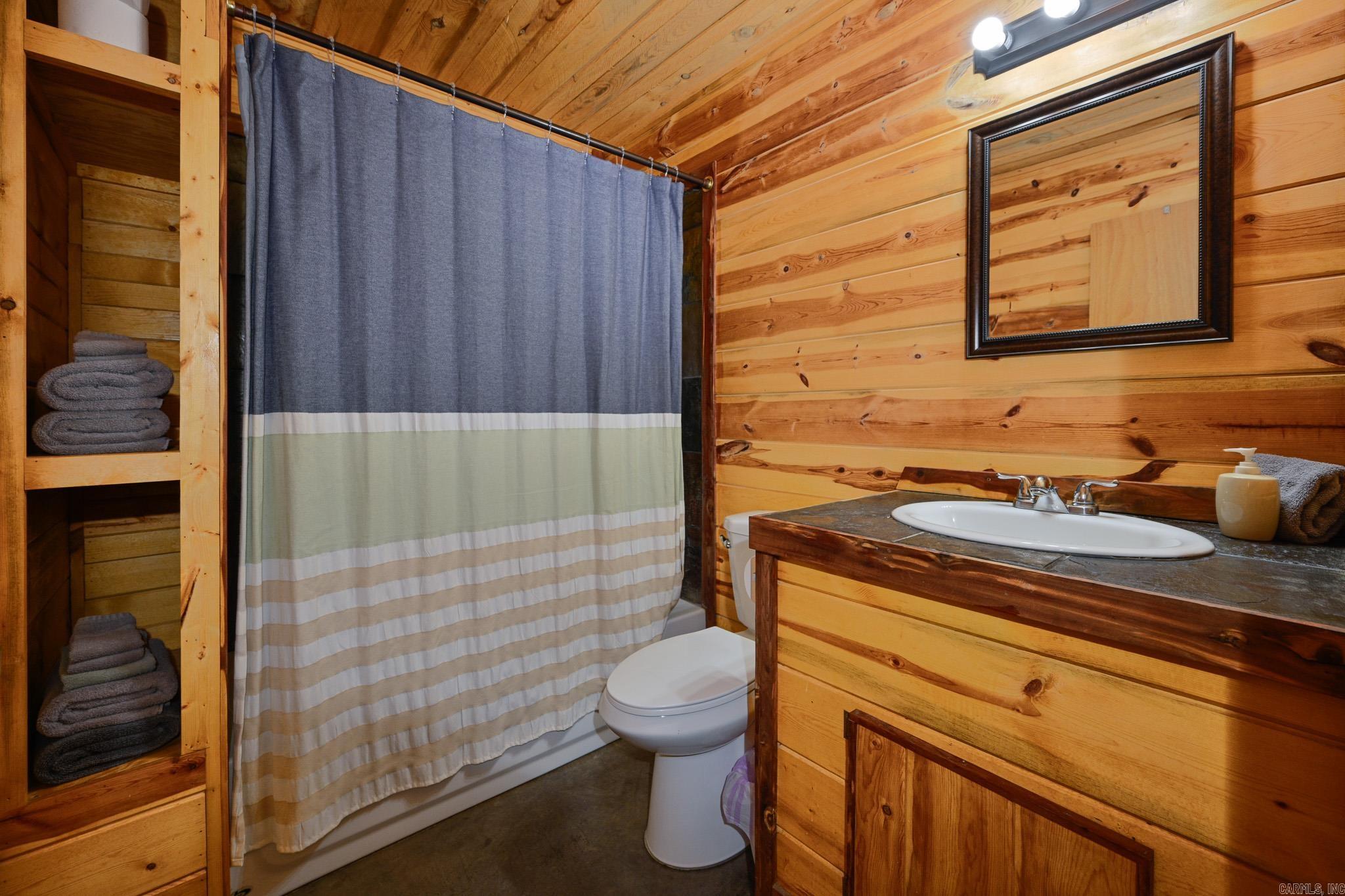 Board Camp - Residential