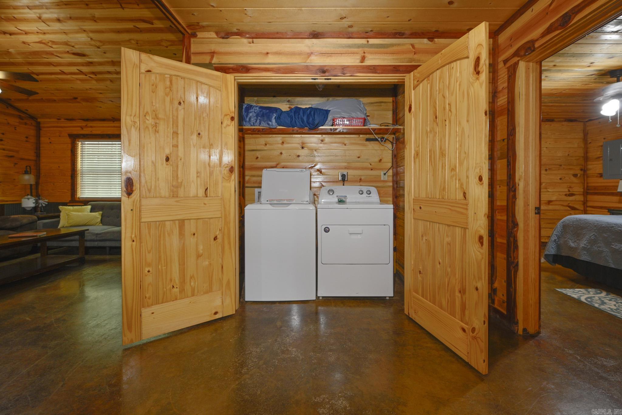 Board Camp - Residential