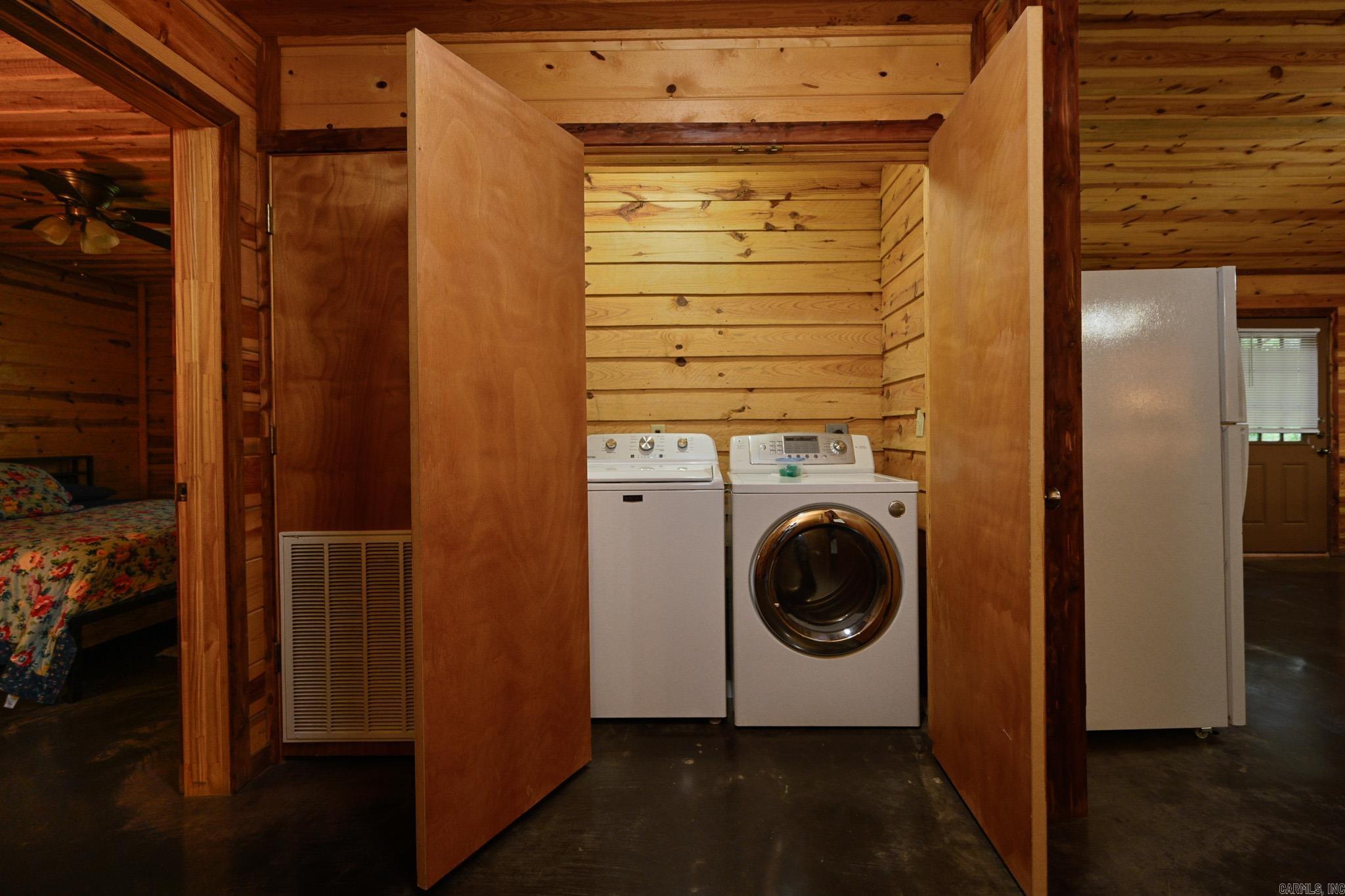 Board Camp - Residential