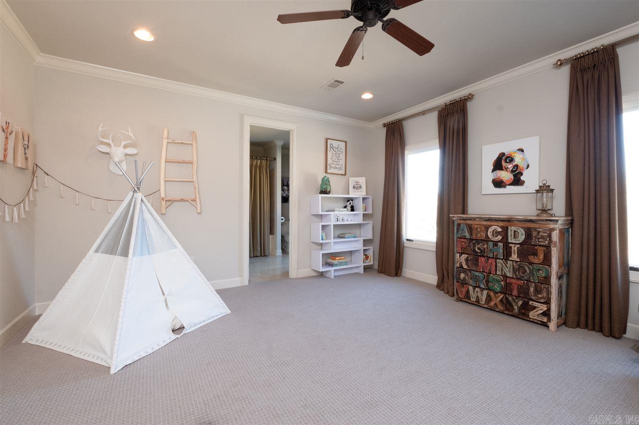 PARK HILL - Residential