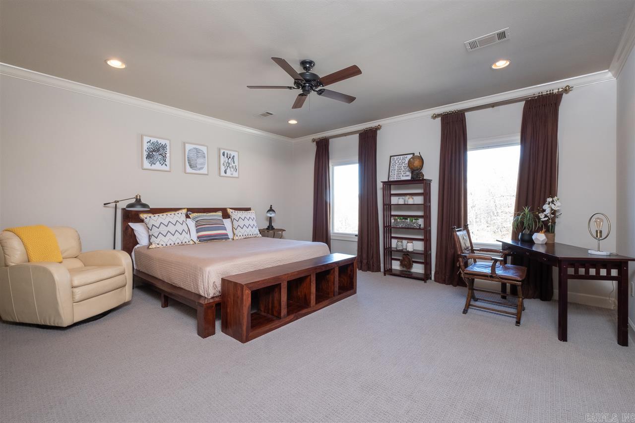 PARK HILL - Residential