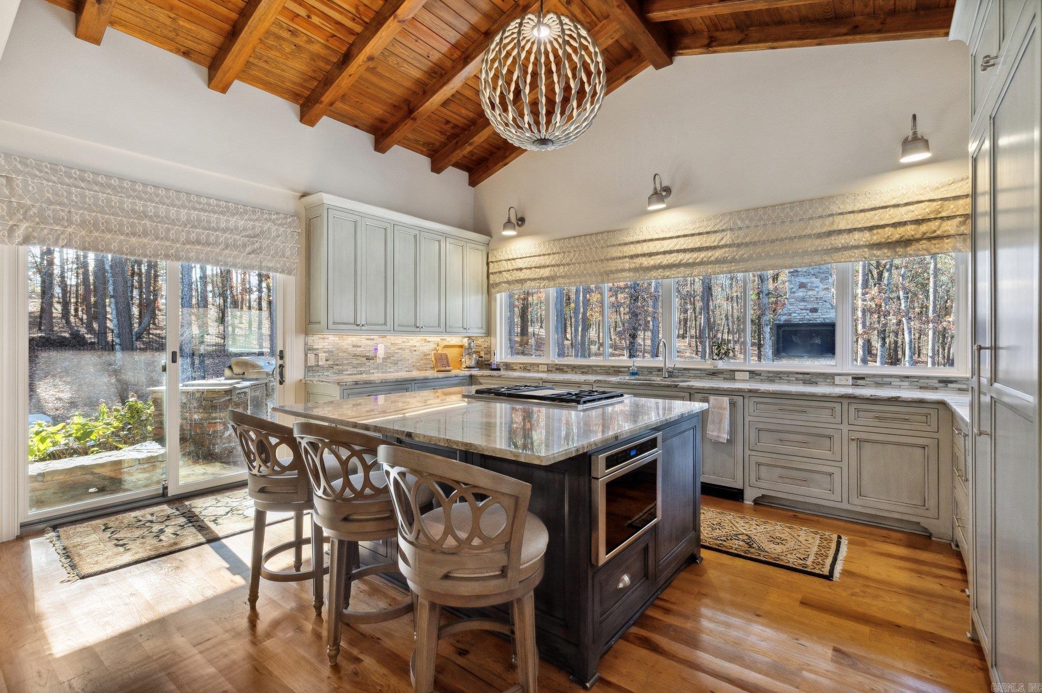 PINNACLE ZINLLAND ESTATES - Residential