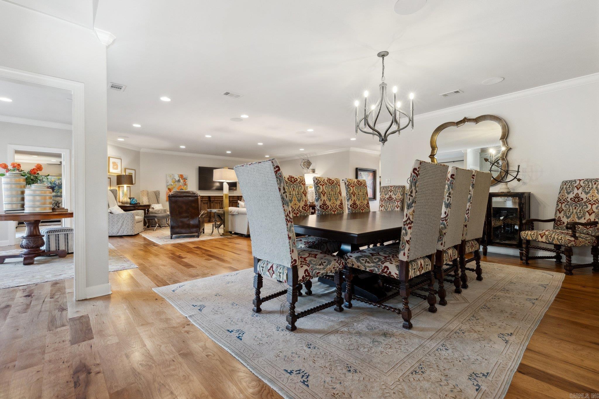 PINNACLE ZINLLAND ESTATES - Residential