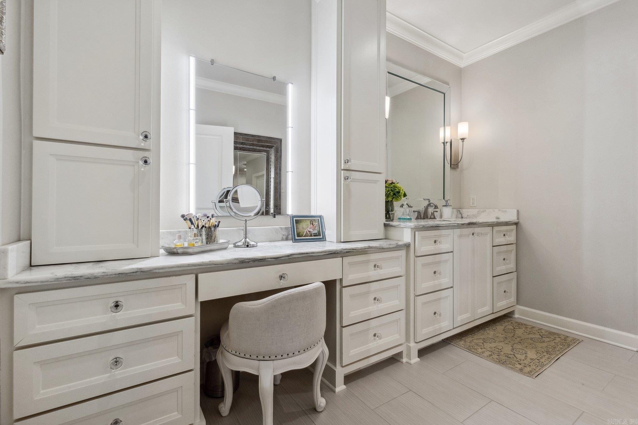 PINNACLE ZINLLAND ESTATES - Residential