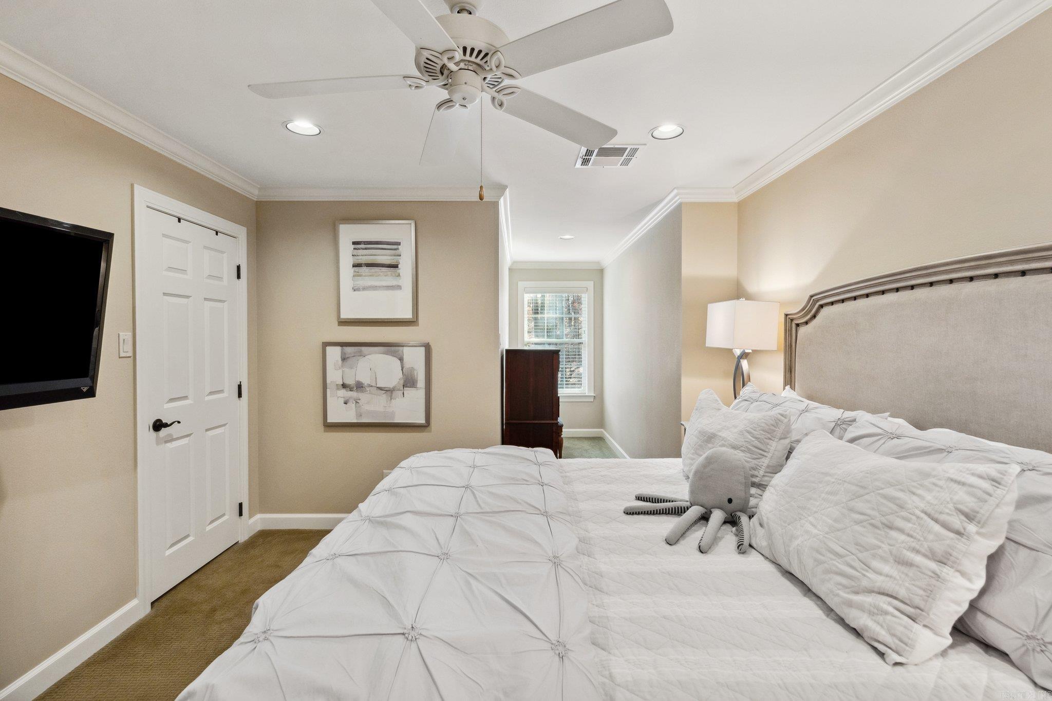 PINNACLE ZINLLAND ESTATES - Residential