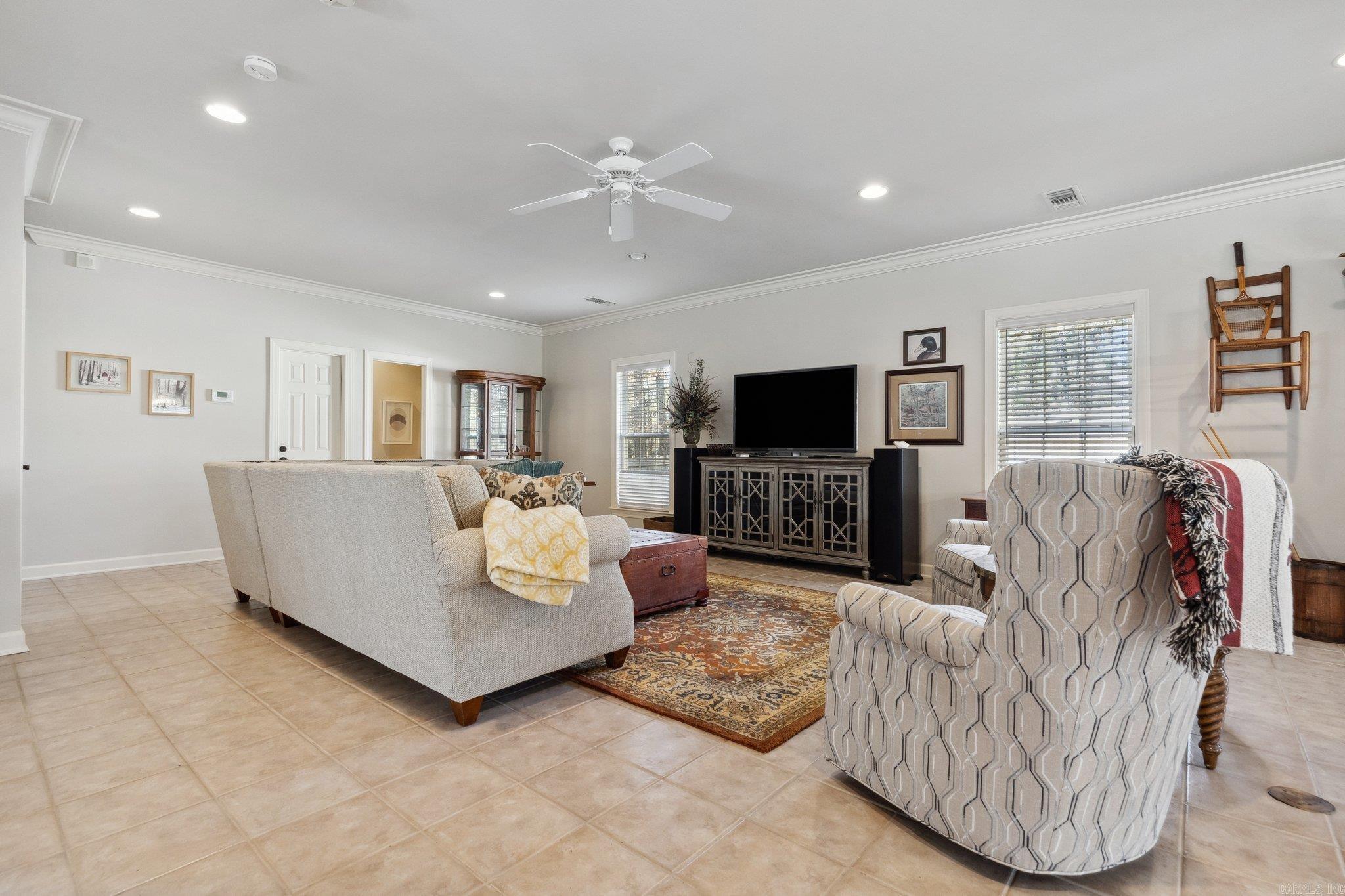 PINNACLE ZINLLAND ESTATES - Residential