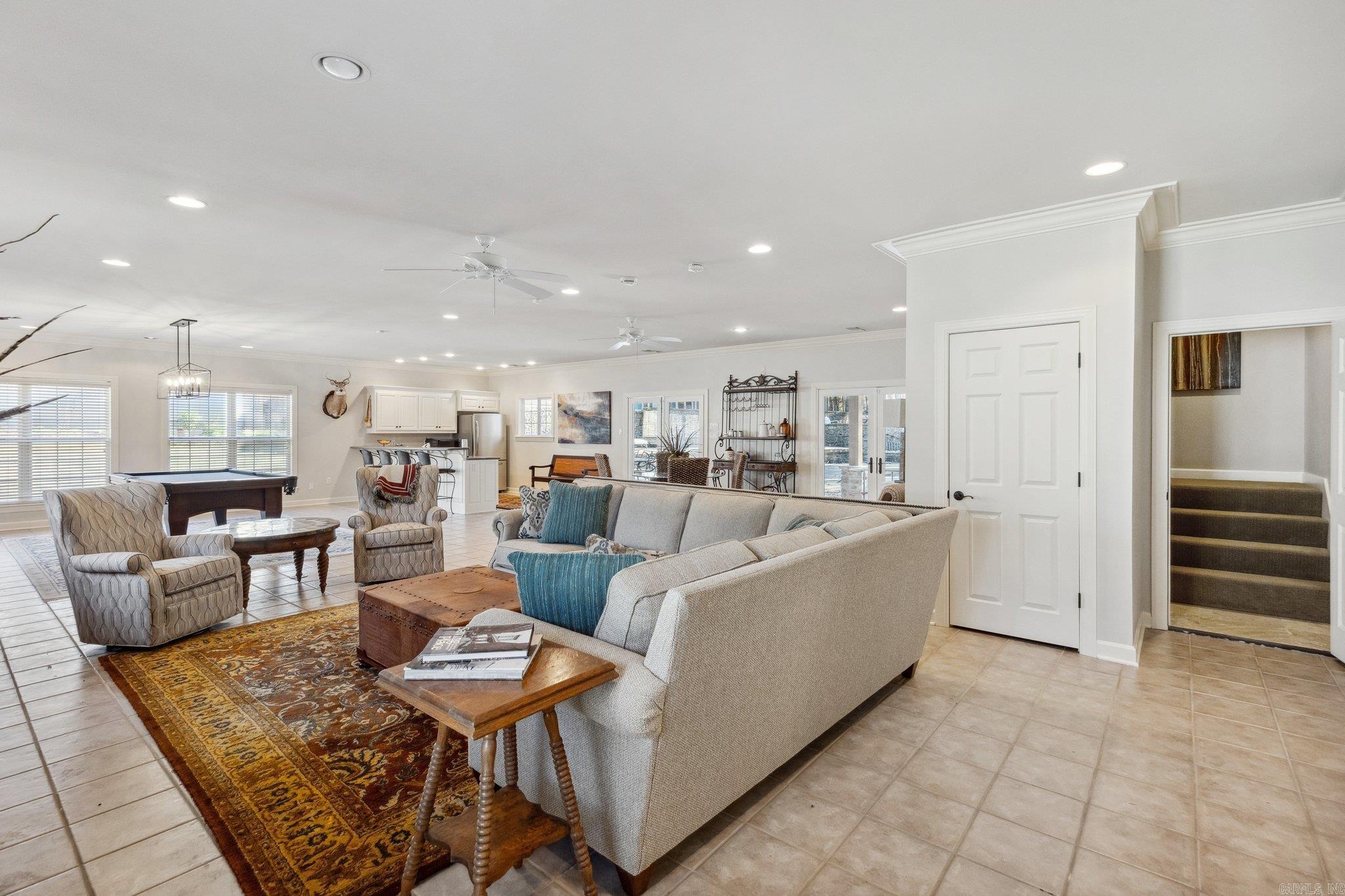 PINNACLE ZINLLAND ESTATES - Residential