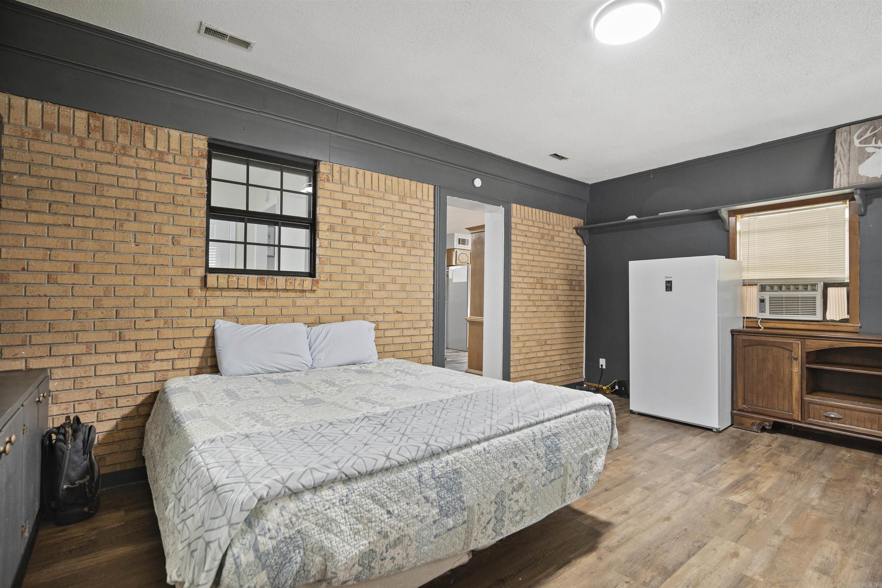 Dickson - Residential