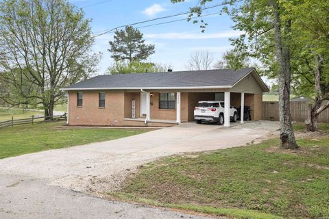 Photo of 1206 Charles Street, Imboden, AR 72434 (MLS # 26014797)