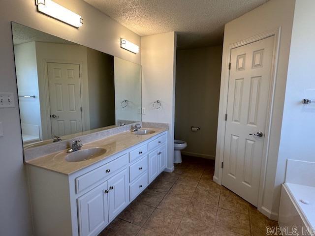 EMERALD VALLEY - Residential