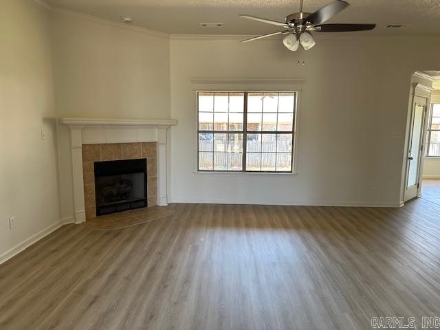 EMERALD VALLEY - Residential