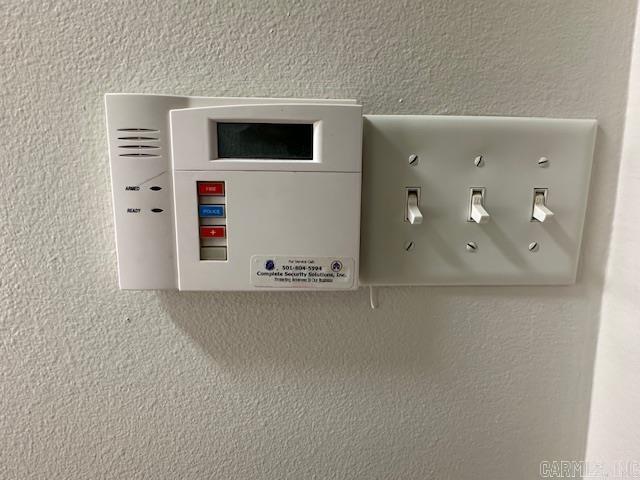 EMERALD VALLEY - Residential