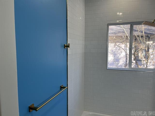 Austin & Taylor - Residential Lease