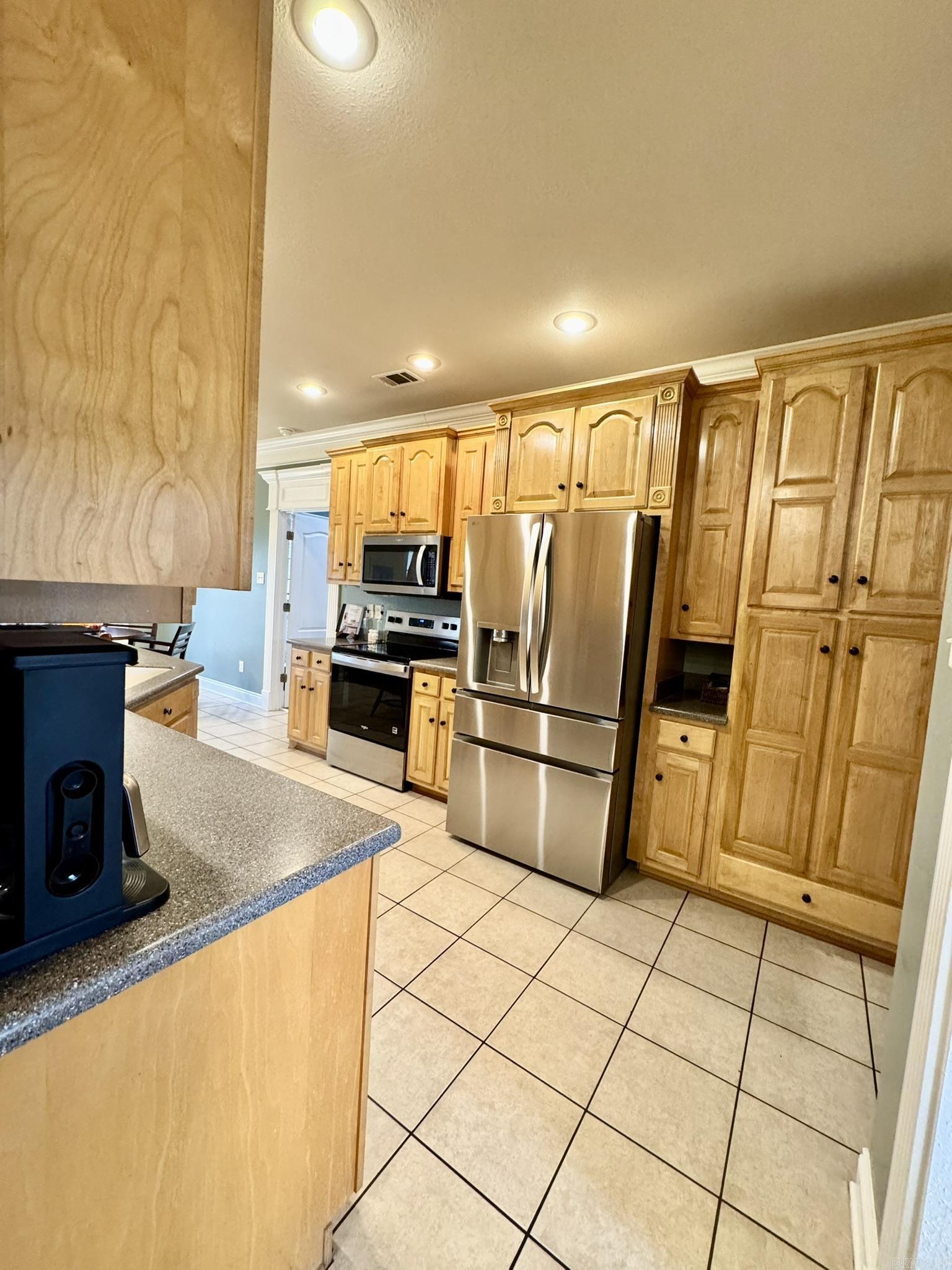 SHADOW CREEK - Residential