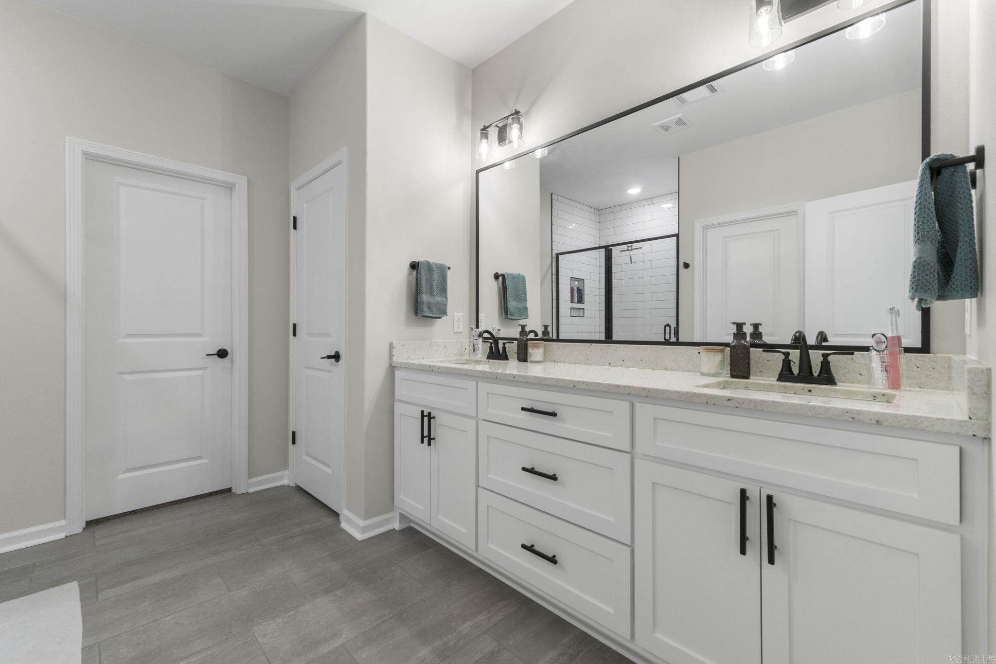 ASHLEY DOWNS - Residential