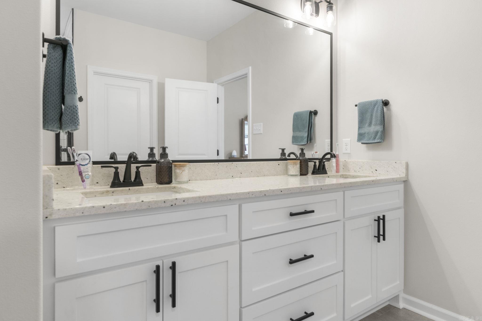 ASHLEY DOWNS - Residential