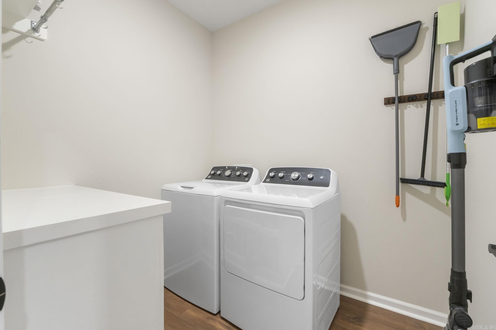 ASHLEY DOWNS - Residential