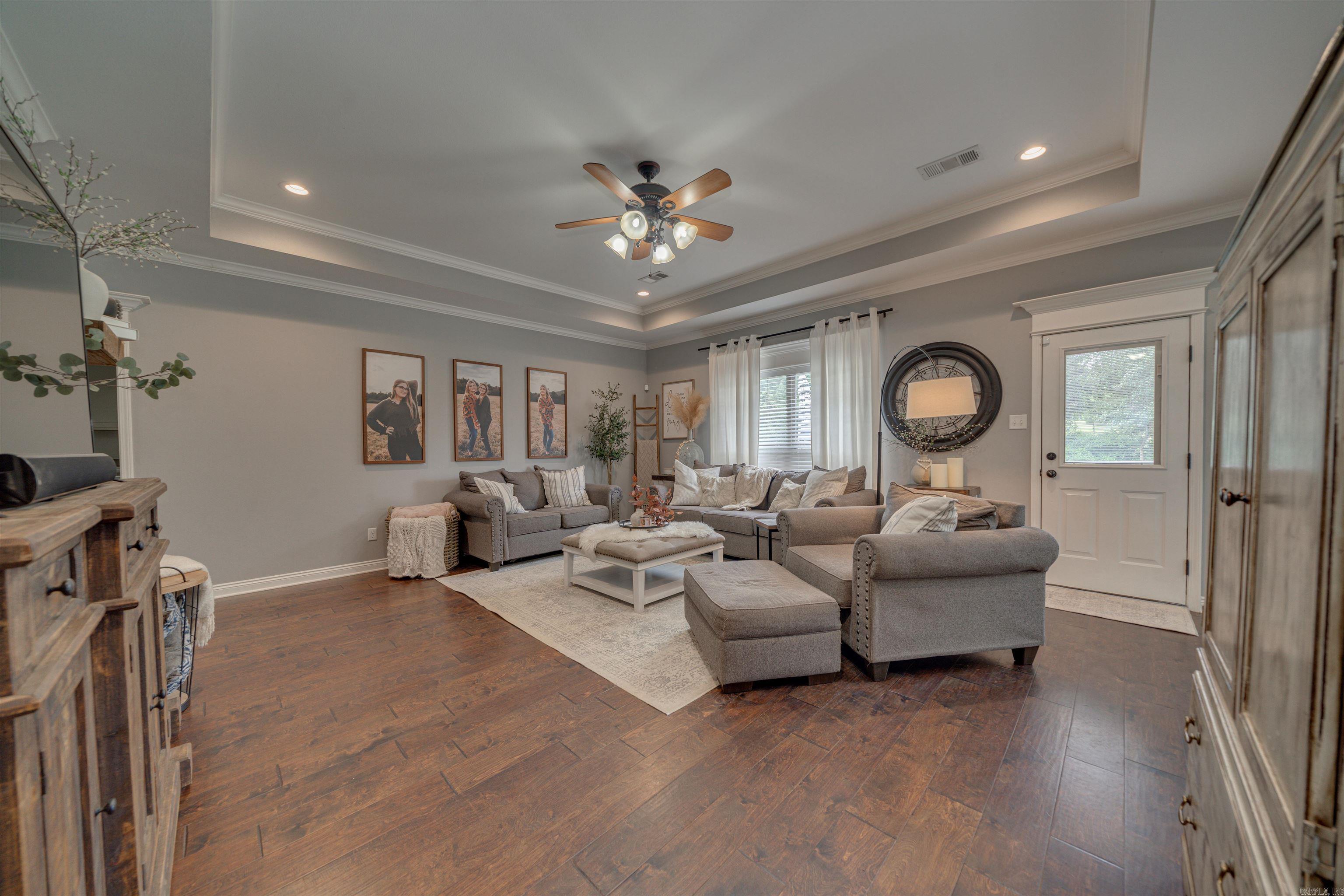 QUAIL RIDGE ESTATES - Residential