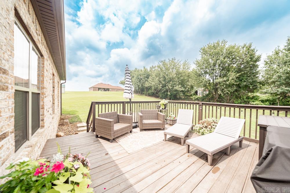 QUAIL RIDGE ESTATES - Residential