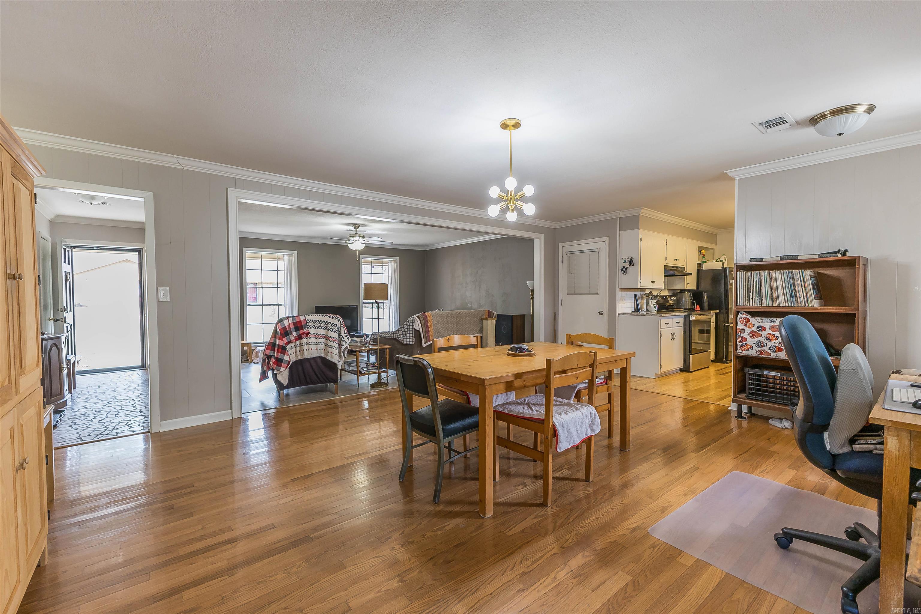 WEST LAKES ESTATES - Residential