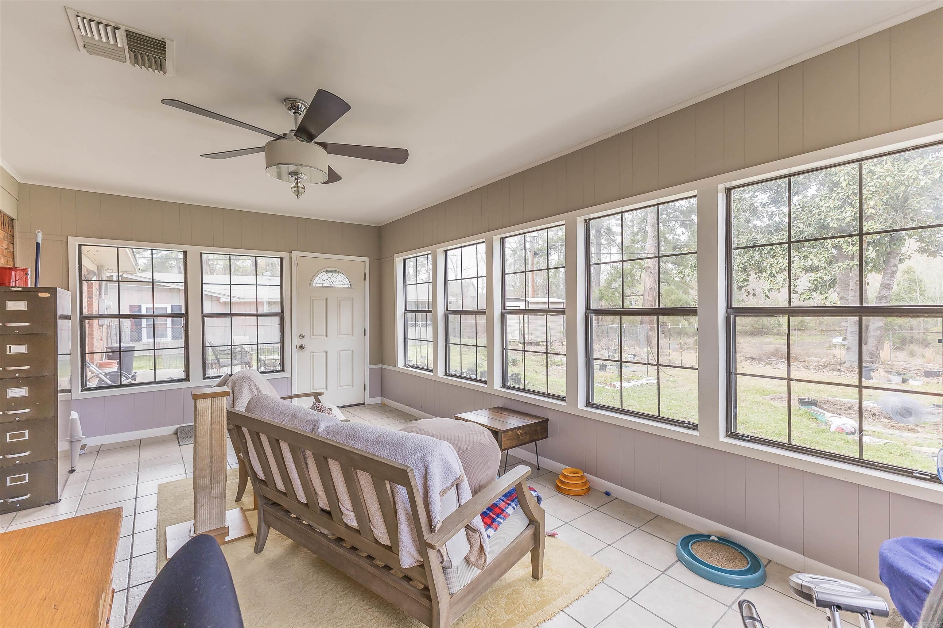 WEST LAKES ESTATES - Residential