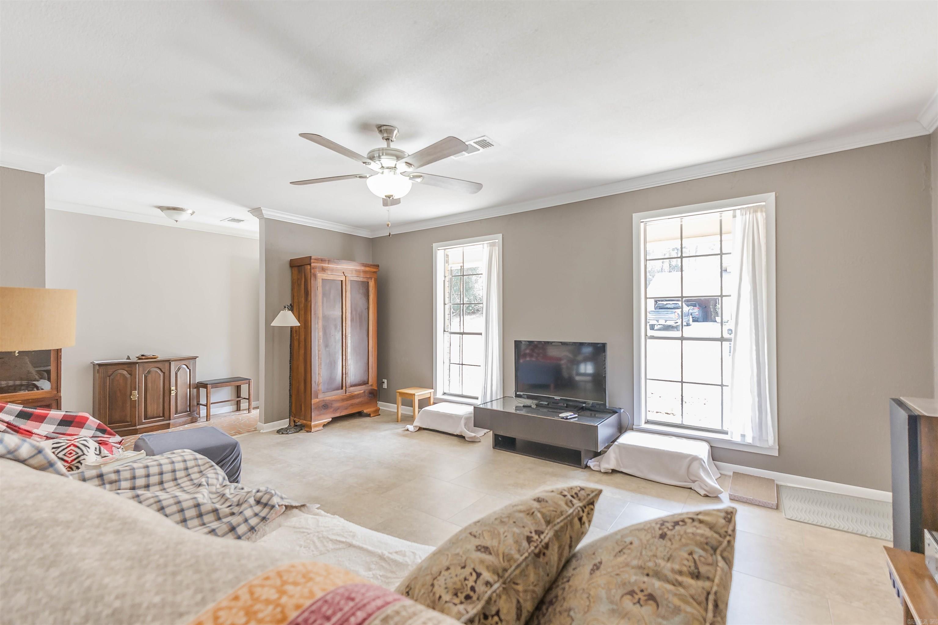 WEST LAKES ESTATES - Residential