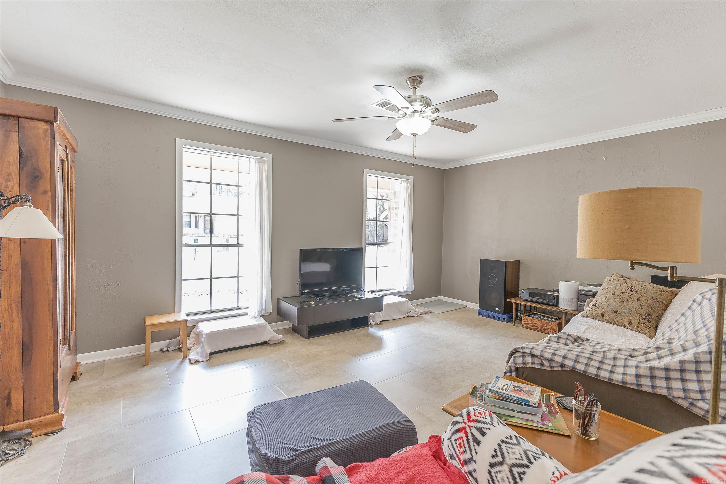 WEST LAKES ESTATES - Residential