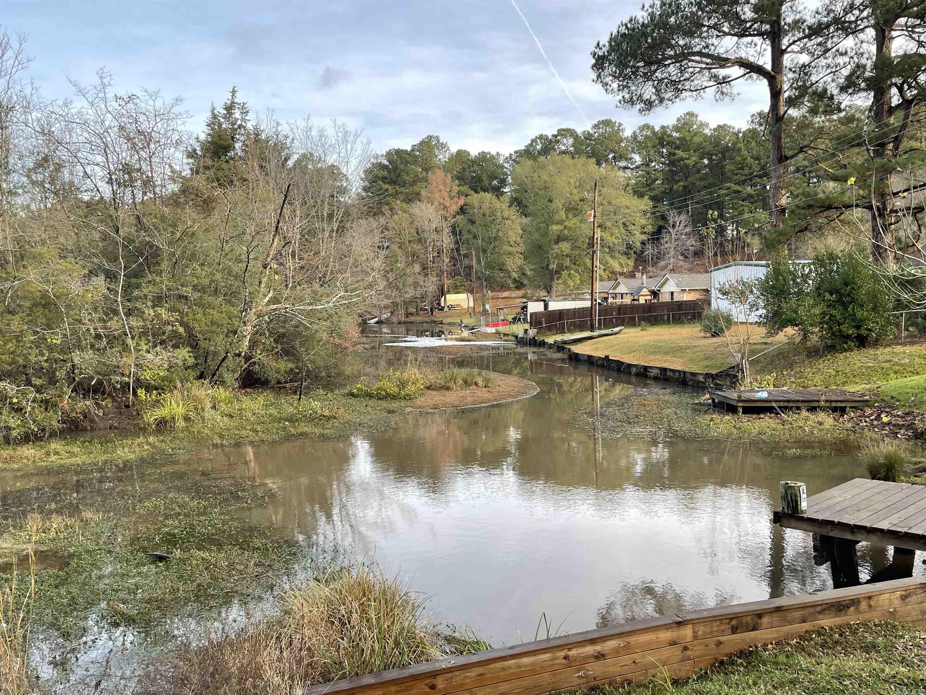 WEST LAKES ESTATES - Residential