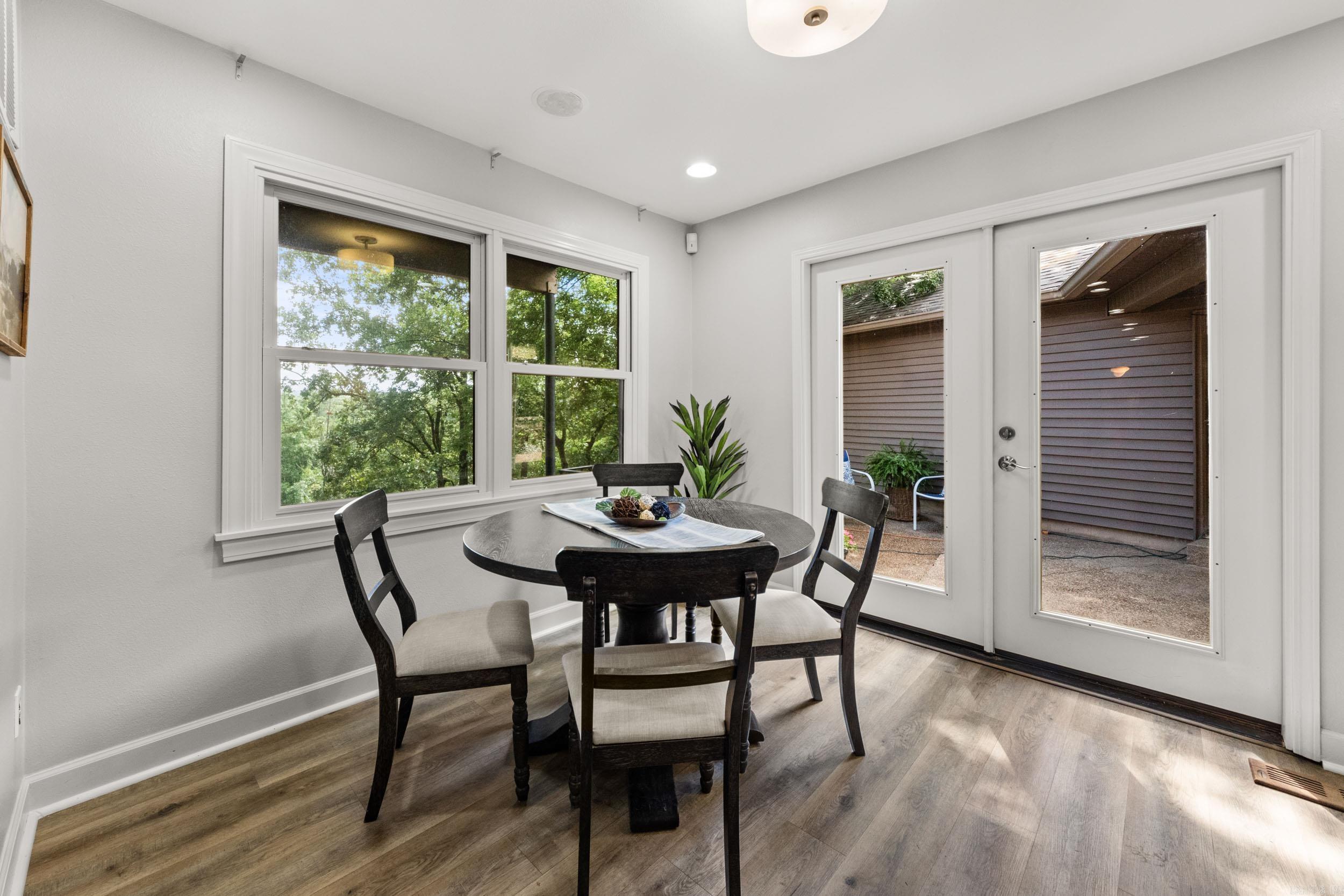 PLEASANT VALLEY - Residential