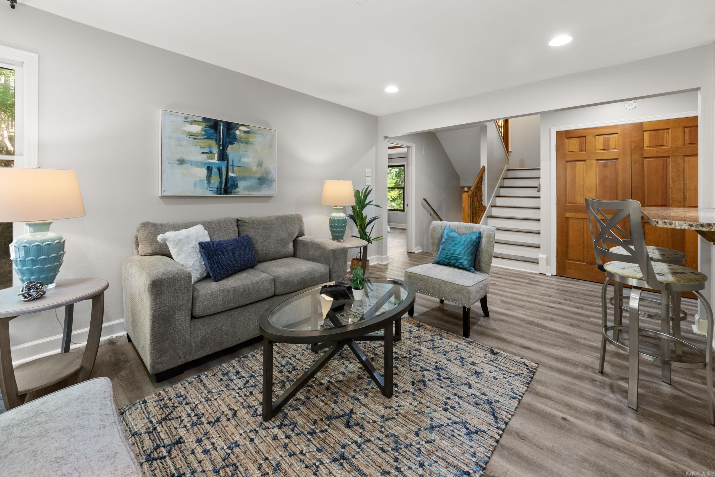 PLEASANT VALLEY - Residential