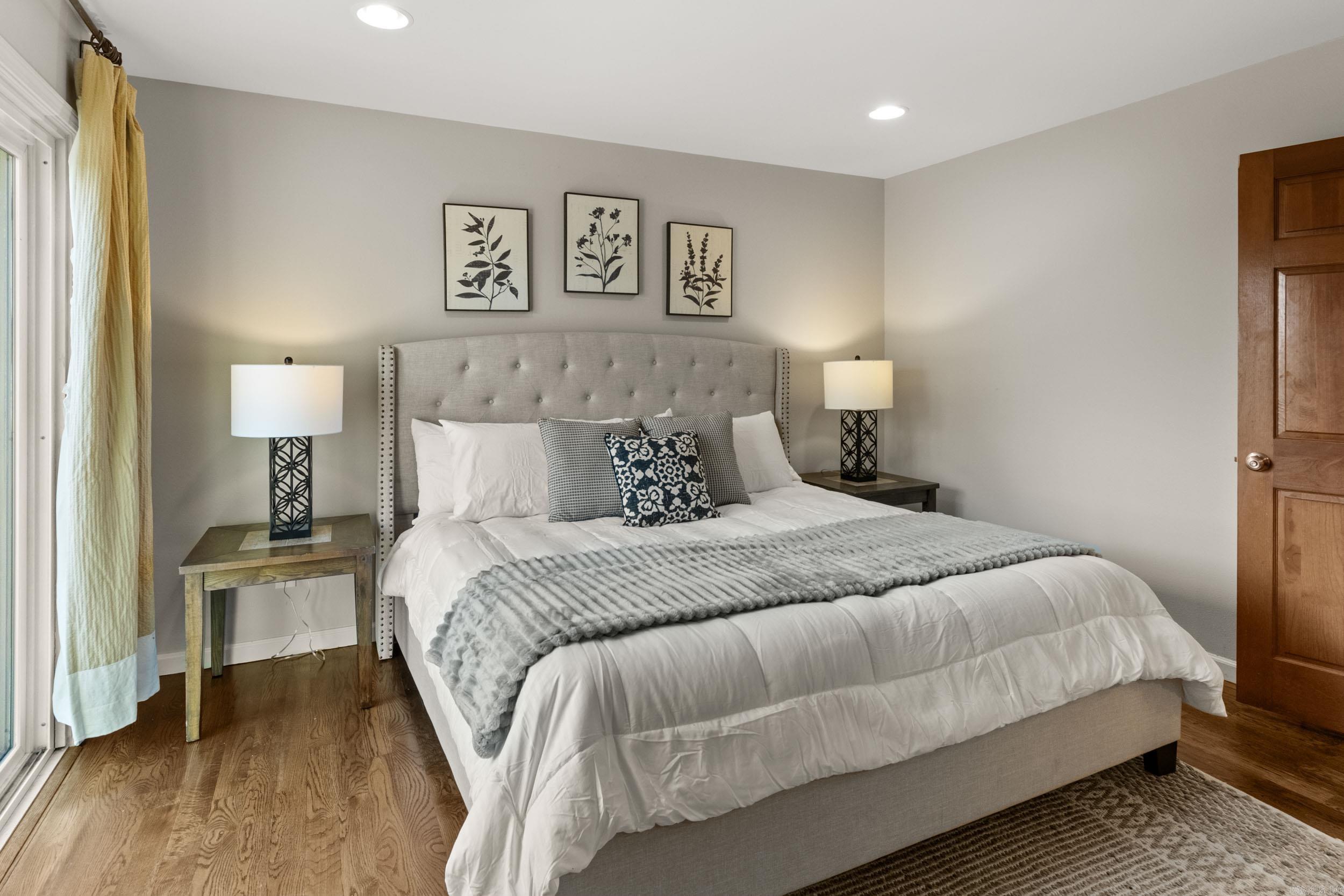 PLEASANT VALLEY - Residential