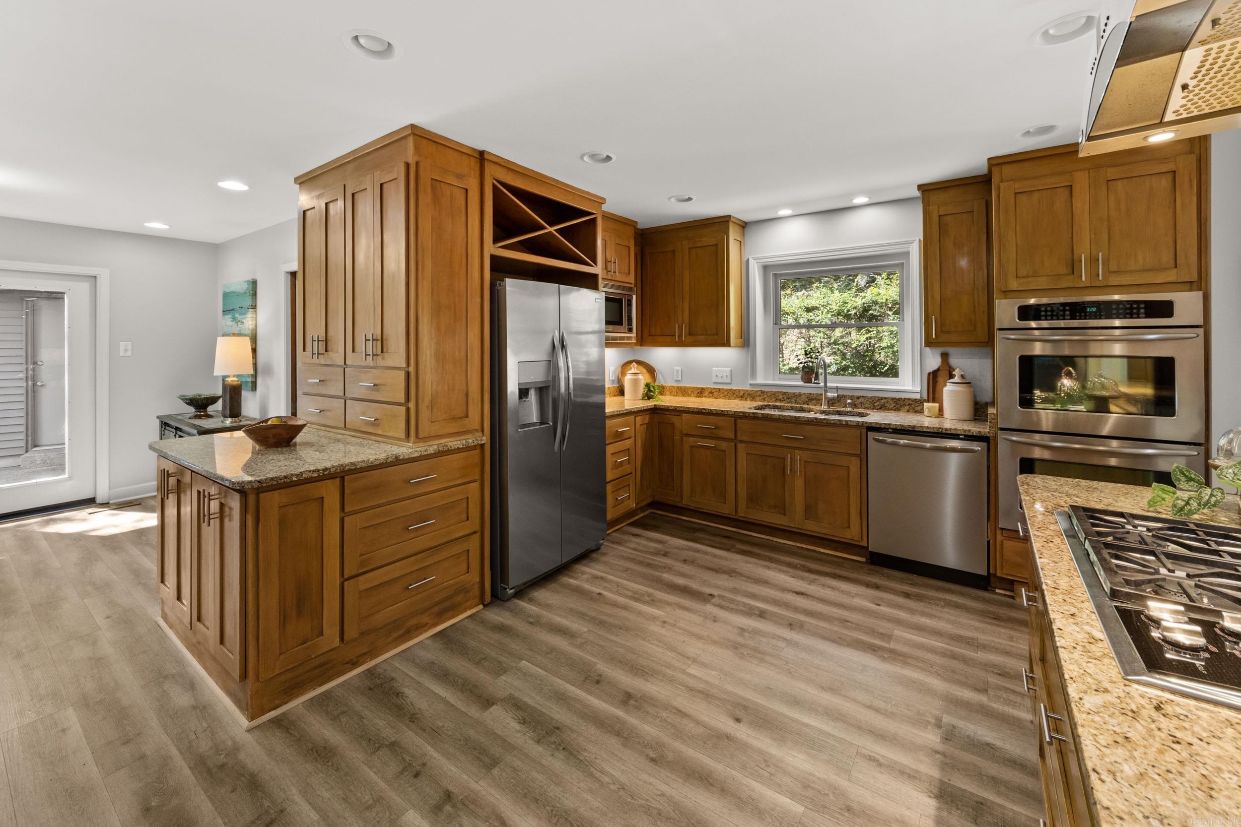 PLEASANT VALLEY - Residential