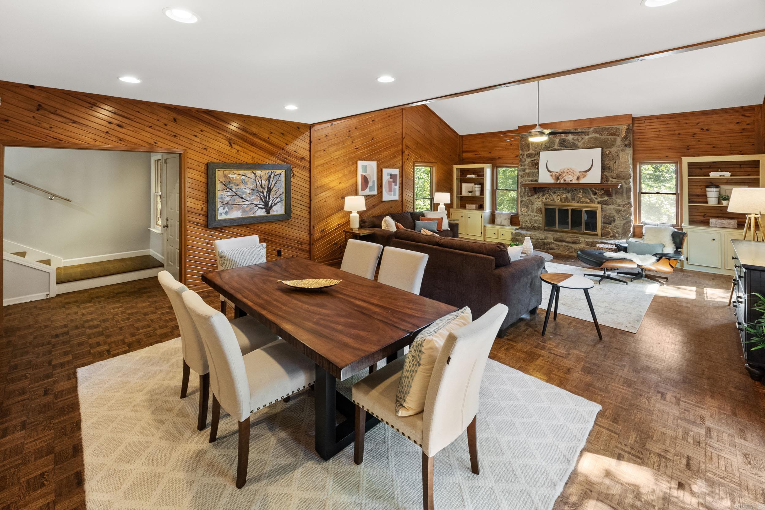 PLEASANT VALLEY - Residential