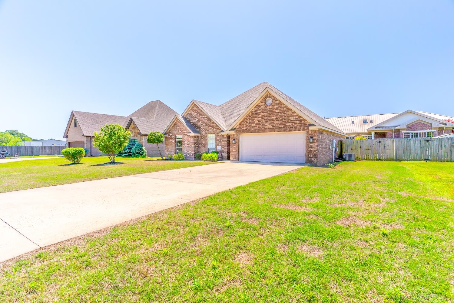 MERRELL ESTATES - Residential