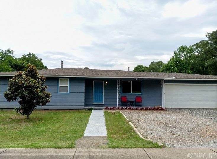 This beautiful 3/2 home features a very spacious kitchen, modern flooring, 2-car garage, nice front porch, lovely back patio, large fully fenced yard, and many other amenities! There are also no overhanging tree limbs and the home is all electric --no gas bill! It's conveniently located only 5 minutes to Shackleford Crossing Walmart, 5 minutes to Baptist Hospital, 5 minutes to i-630, 6 minutes to i-430, 6 minutes to the university, and 10 minutes to downtown Little Rock. You'll love this house!